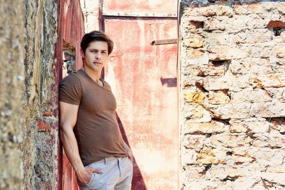 «Черная любовь» актеры и роли NUR.KZ