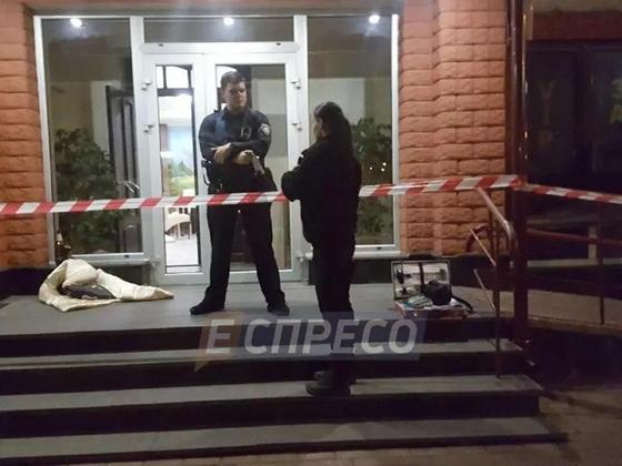 Киевский ресторатор расстрелял посетителей (фото, видео) Киевский ресторатор расстрелял посетителей (фото, видео)