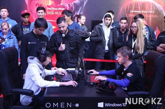 На соревнованиях по киберспорту в Алматы закончился турнир по Counter-Strike (фото) На соревнованиях по киберспорту в Алматы закончился турнир по Counter-Strike (фото)