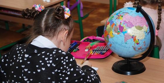 Отличницу оставили на второй год: в МОН прокомментировали ситуацию Отличницу оставили на второй год: в МОН прокомментировали ситуацию