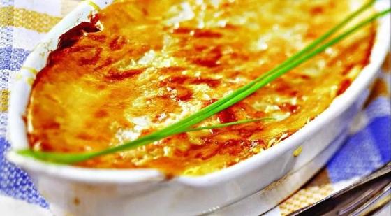 Картофельный гратен со свининой Картофельный гратен со свининой