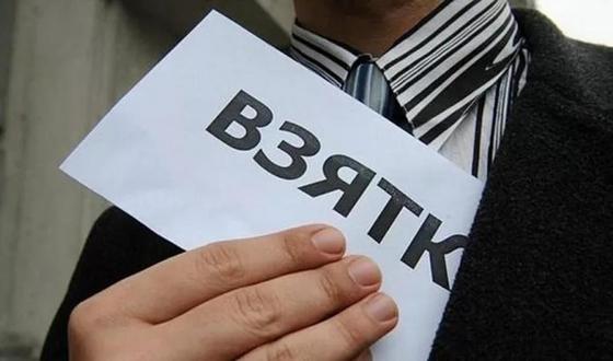 Чиновницу из отдела образования подозревают в мошенничестве в Караганде Чиновницу из отдела образования подозревают в мошенничестве в Караганде