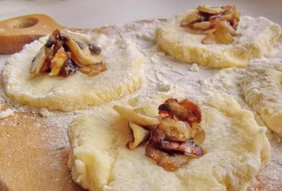 Картофельные зразы: рецепт с грибами Картофельные зразы: рецепт с грибами