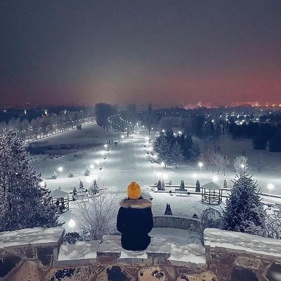 Алматының көздің жауын алар қысқы көрінісі Алматының көздің жауын алар қысқы көрінісі