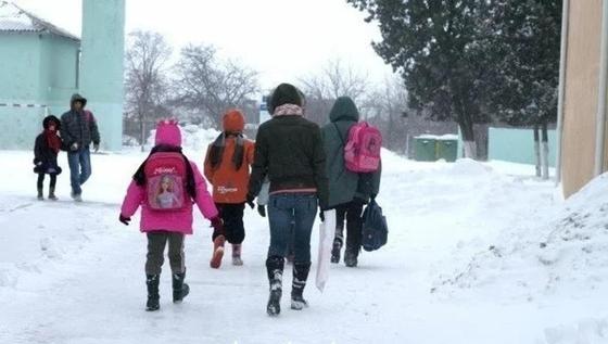 Занятия у школьников и студентов колледжей отменили в Астане Занятия у школьников и студентов колледжей отменили в Астане