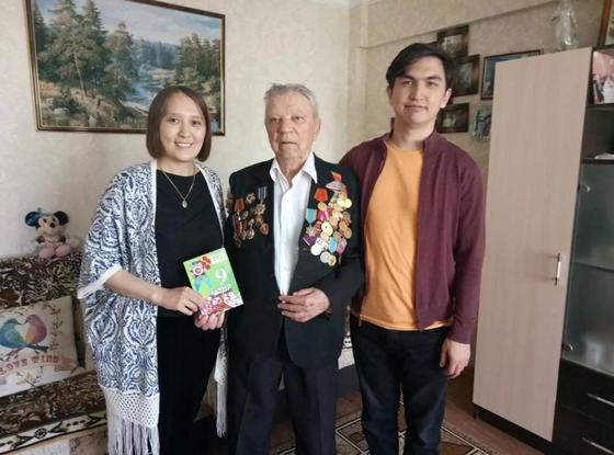 Помним и чтим: молодежь компании Транстелеком поздравила ветеранов в Астане Помним и чтим: молодежь компании Транстелеком поздравила ветеранов в Астане