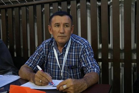 Легендарный Рой Джонс-младший приехал в Рудный на II спартакиаду ERG Легендарный Рой Джонс-младший приехал в Рудный на II спартакиаду ERG