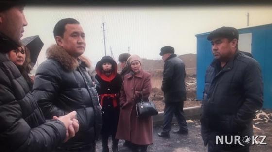 Шымкентте мемлекеттік бағдарламамен салынған үйлер шетінен қирап жатыр (фото) Шымкентте мемлекеттік бағдарламамен салынған үйлер шетінен қирап жатыр (фото)
