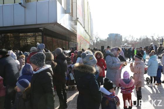 Масленица кутты болсын: Проводы зимы вызвали ажиотаж в Астане (фото) Масленица кутты болсын: Проводы зимы вызвали ажиотаж в Астане (фото)