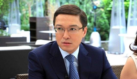 Акишев пожаловался на недостаток полномочий для надзора над банками Акишев пожаловался на недостаток полномочий для надзора над банками