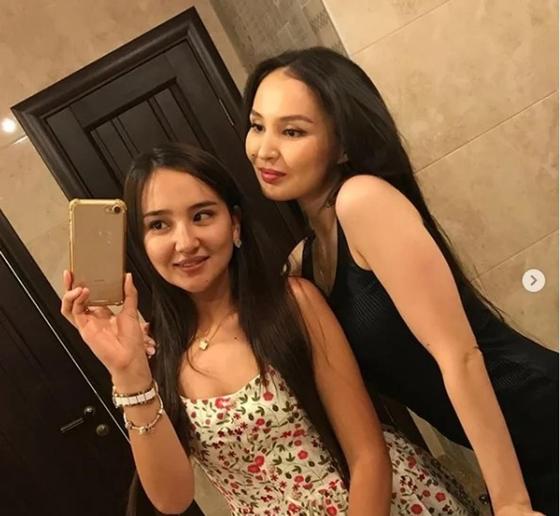 Салтанат Бақаева және Жұлдыз Әбдікәрімова. Фото: Instagram Салтанат Бақаева және Жұлдыз Әбдікәрімова. Фото: Instagram