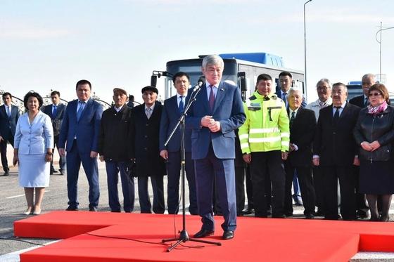 В Актобе запустили мост-тоннель (видео) В Актобе запустили мост-тоннель (видео)