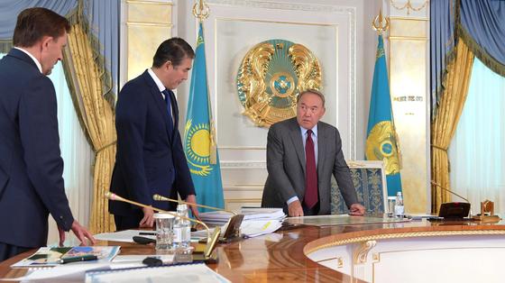 Исекешев рассказал Назарбаеву о строительстве новых объектов Астане Исекешев рассказал Назарбаеву о строительстве новых объектов Астане