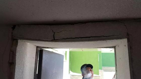 «Исекешев, спаси»: Как астанчане живут в плесени, холоде и тьме (фото, видео) «Исекешев, спаси»: Как астанчане живут в плесени, холоде и тьме (фото, видео)