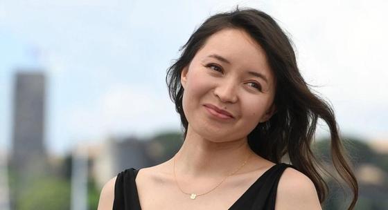 Самал Еслямова и Асанали Ашимов стали лауреатами президентской стипендии Самал Еслямова и Асанали Ашимов стали лауреатами президентской стипендии