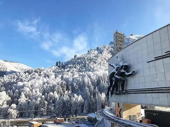 Алматының көздің жауын алар қысқы көрінісі Алматының көздің жауын алар қысқы көрінісі