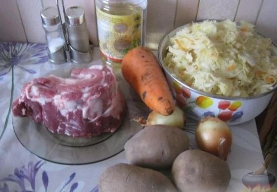 Как потушить картошку с капустой и мясом в кастрюле Как потушить картошку с капустой и мясом в кастрюле