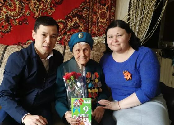 Помним и чтим: молодежь компании Транстелеком поздравила ветеранов в Астане Помним и чтим: молодежь компании Транстелеком поздравила ветеранов в Астане