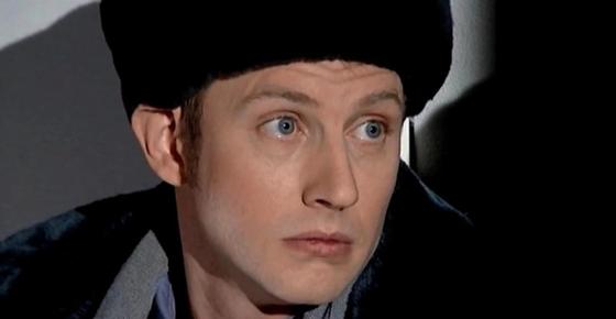 Актера из "Глухаря" задержали за совращение ребенка Актера из "Глухаря" задержали за совращение ребенка