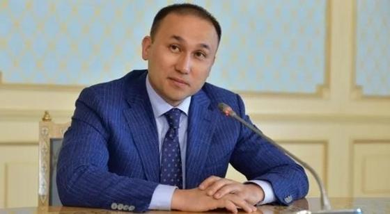 Абаев высказался о новом алфавите на латинице Абаев высказался о новом алфавите на латинице