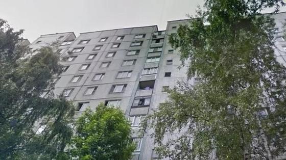 Суд в Москве арестовал трех сестер, признавшихся в убийстве своего отца Суд в Москве арестовал трех сестер, признавшихся в убийстве своего отца