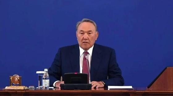 Назарбаев о недовольных в стране: Схватятся за какой-то недостаток и раскручивают Назарбаев о недовольных в стране: Схватятся за какой-то недостаток и раскручивают