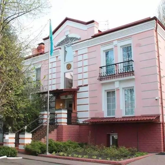 Манхэттен и Чистые пруды: посольства Казахстана находятся в лучших районах городов мира (фото) Манхэттен и Чистые пруды: посольства Казахстана находятся в лучших районах городов мира (фото)
