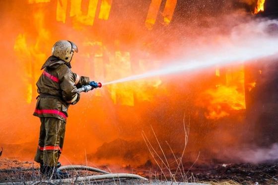 Пожар в школе в Караганде: начались массовые проверки во всех школах Пожар в школе в Караганде: начались массовые проверки во всех школах