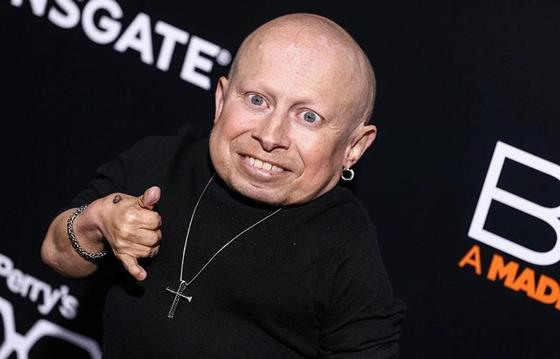 актер актер