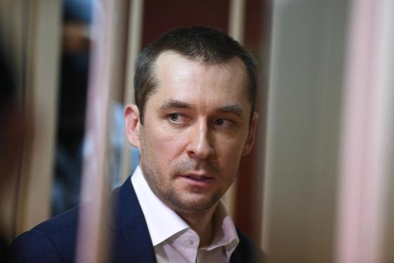 Изъятые у полковника Захарченко миллиарды утратили статус вещдока Изъятые у полковника Захарченко миллиарды утратили статус вещдока