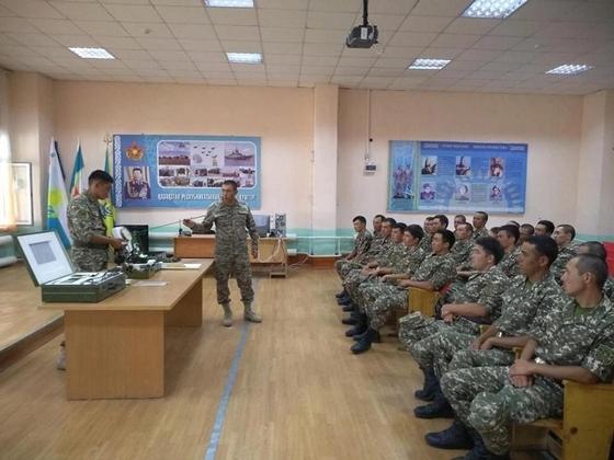 В Вооруженных Силах Казахстана продолжаются воинские сборы с военнообязанными В Вооруженных Силах Казахстана продолжаются воинские сборы с военнообязанными