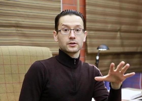 Шамиль Аляутдинов: биография и жена Шамиль Аляутдинов: биография и жена