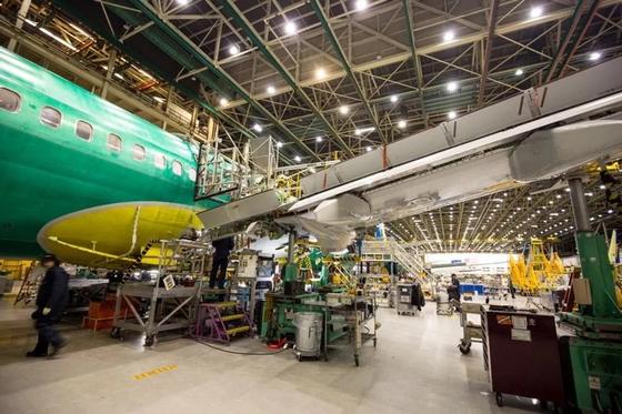Эксклюзивные фотографии сборки первого Boeing-737 MAX 8 Авиакомпании SCAT Эксклюзивные фотографии сборки первого Boeing-737 MAX 8 Авиакомпании SCAT