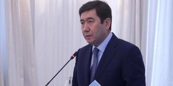 Кошанов назвал основные причины трудовых споров Кошанов назвал основные причины трудовых споров