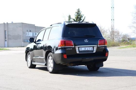 "Крутойлар" қаласы: Ақтау жұрты Tоyota мен Lexus көлігіне құмар болып шықты "Крутойлар" қаласы: Ақтау жұрты Tоyota мен Lexus көлігіне құмар болып шықты