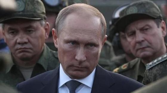 "Это будут шаги, которые заметят все": Путин рассказал об ответе на гибель Ил-20 "Это будут шаги, которые заметят все": Путин рассказал об ответе на гибель Ил-20