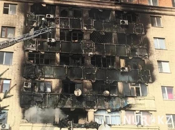 Стала известна возможная причина крупного пожара в многоэтажке в Актобе Стала известна возможная причина крупного пожара в многоэтажке в Актобе