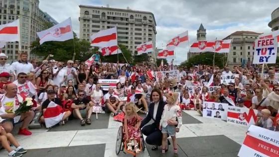 Светлана Тихановская с белорусской диаспорой в США Светлана Тихановская с белорусской диаспорой в США
