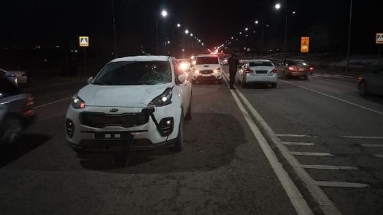 Внедорожник попал в аварию Внедорожник попал в аварию