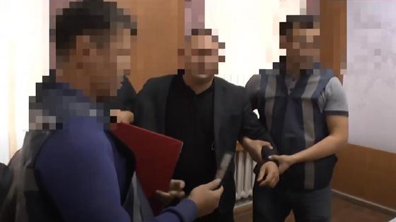 Антикоррупционщики задержали чиновника Антикоррупционщики задержали чиновника
