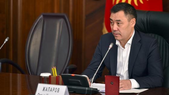 Садыр Жапаров Садыр Жапаров