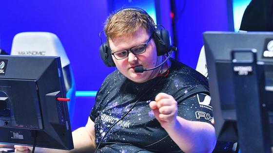 Кирилл Boombl4 Михайлов Кирилл Boombl4 Михайлов