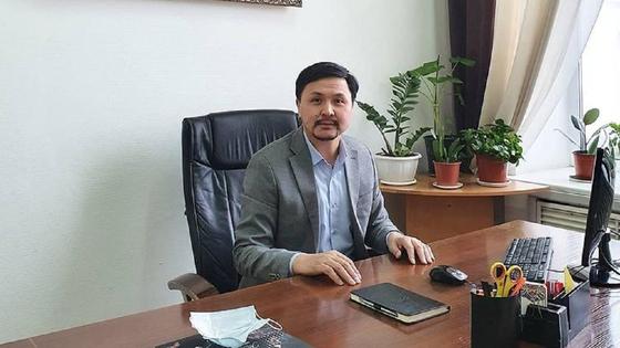 Досымжан Таңатаров Досымжан Таңатаров