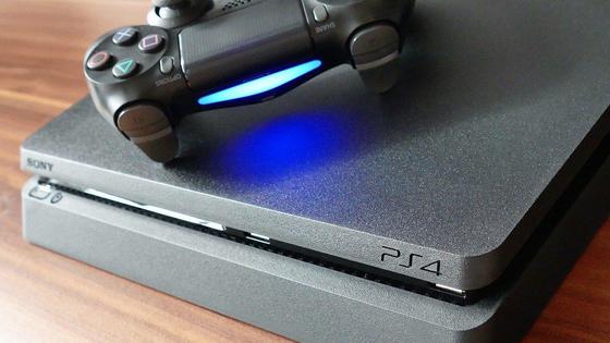 Игровая приставка Игровая приставка