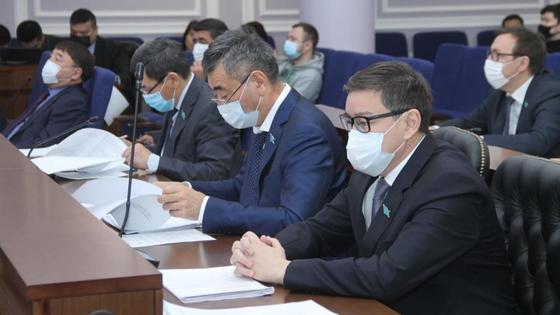 Заседание в Уральске Заседание в Уральске