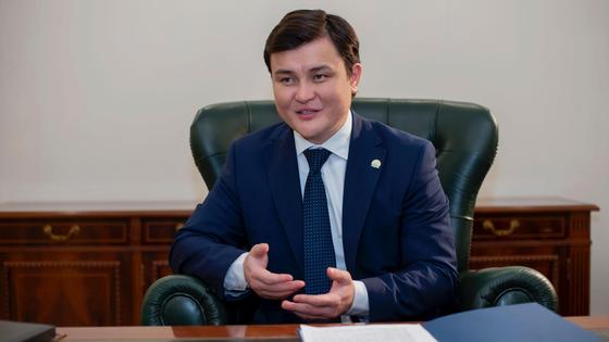 Асет Иргалиев Асет Иргалиев