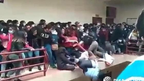 Боливиялық студенттер Боливиялық студенттер