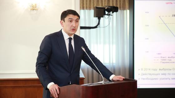 Мағзұм Мырзағалиев. Мағзұм Мырзағалиев.