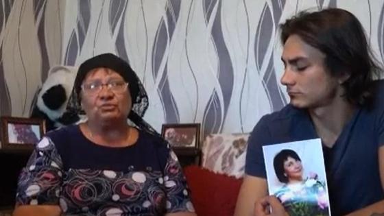 Родственники погибшей под катером в Уральске Родственники погибшей под катером в Уральске
