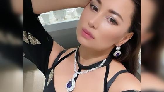 Мадина Садвакасова Мадина Садвакасова